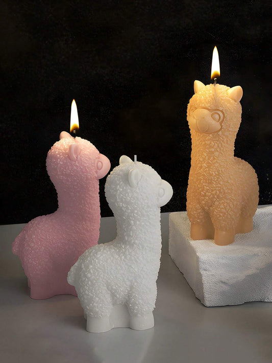 Small Alpaca Candle